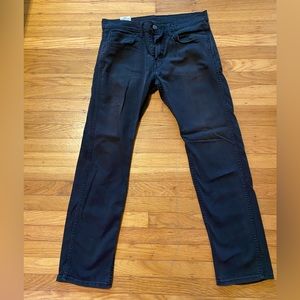 Levi’s 513. Size 32x32.